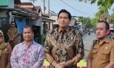 Bupati Indramayu, Lucky Hakim Mengunjungi Proyek Infrastruktur Jalan Di Beberapa Lokasi “