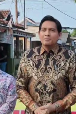 Bupati Indramayu, Lucky Hakim Mengunjungi Proyek Infrastruktur Jalan Di Beberapa Lokasi “
